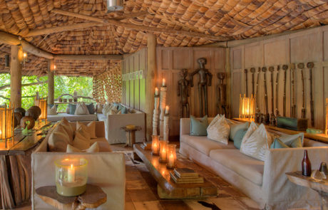 LakeManyaraTreeLodge-Interior-Lounge2